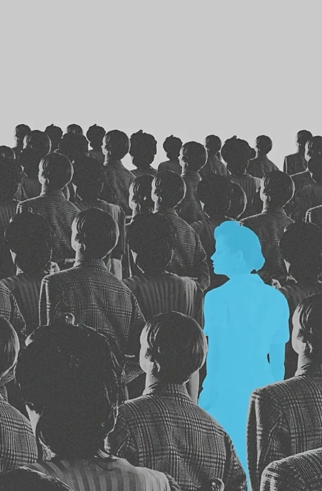 Persona destacada entre la multitud — tu marca tiene algo unico